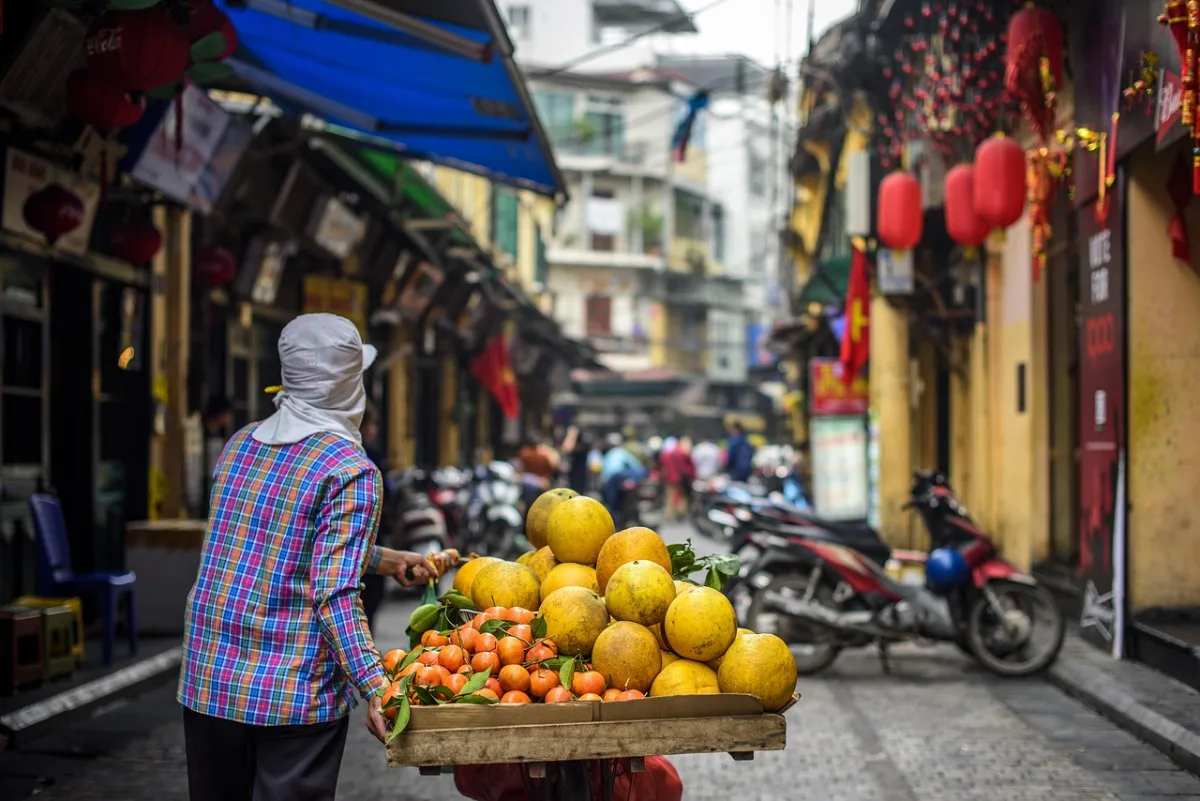street vendor and  fruit vendor in Hanoi, Vietnam